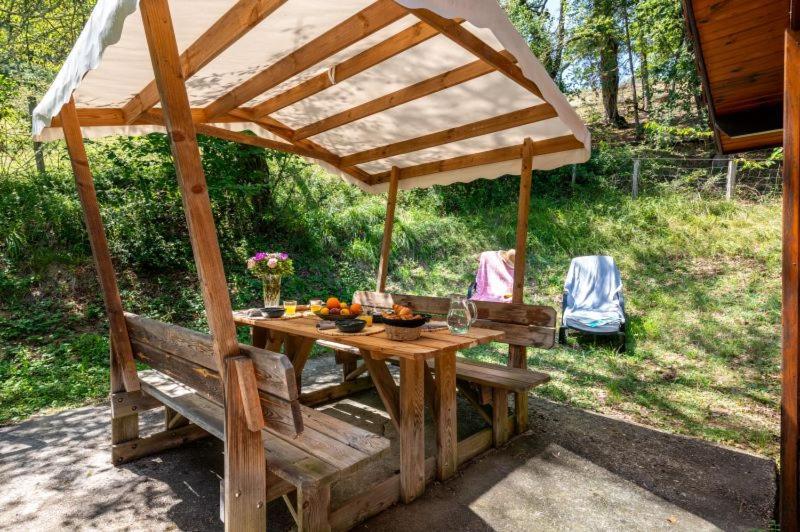 Camping La Serre Aigues-Vives  エクステリア 写真